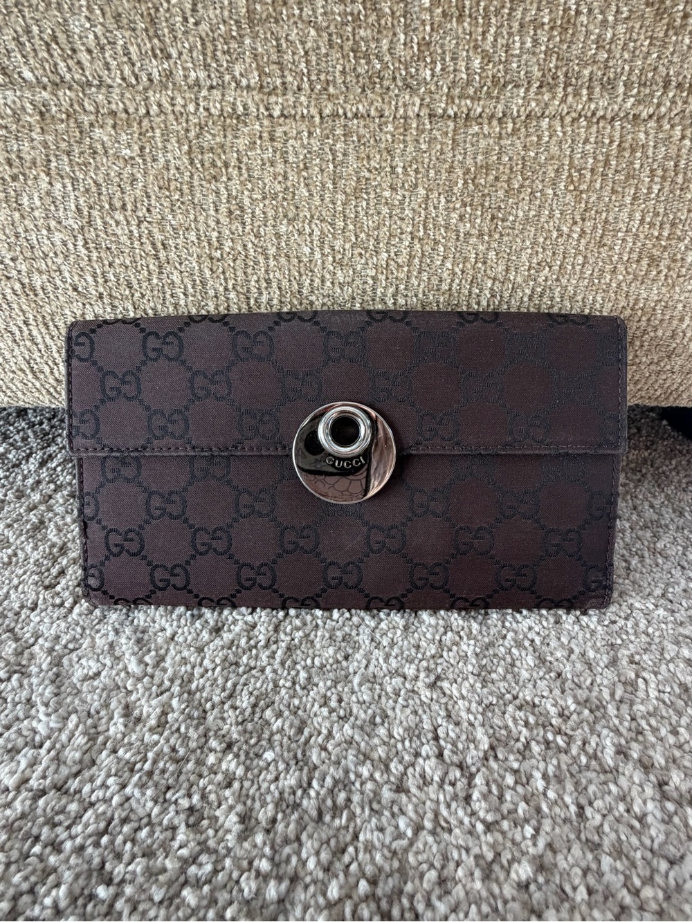 Gucci GG Canvas Continental Wallet – Brown GG Canvas & Black Leather